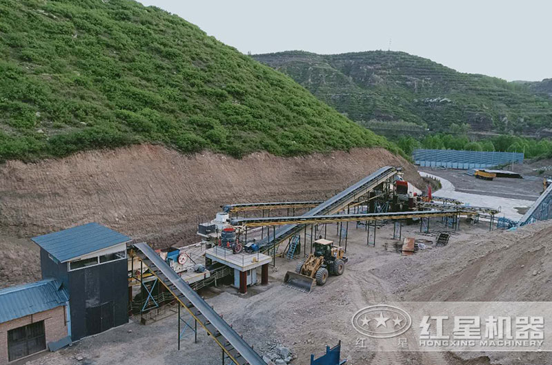 石頭破碎生產線客戶現場實拍